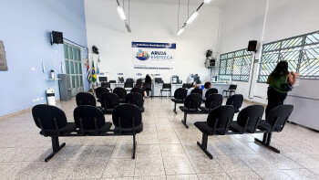 Mais de 4.100 oportunidades de emprego estão disponíveis na região