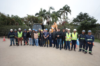 Prefeitura e Sabesp oficializam obras para abastecimento de água na Vila dos Baianos
