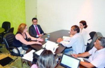 Comissão ouve ex-secretária de Saúde