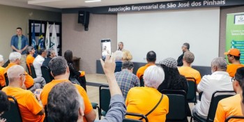 No Paraná, Felipe D'Avila defende maior abertura comercial do Brasil