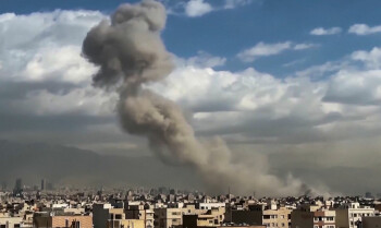 Escalada da guerra expõe fracasso do acordo entre Irã e EUA