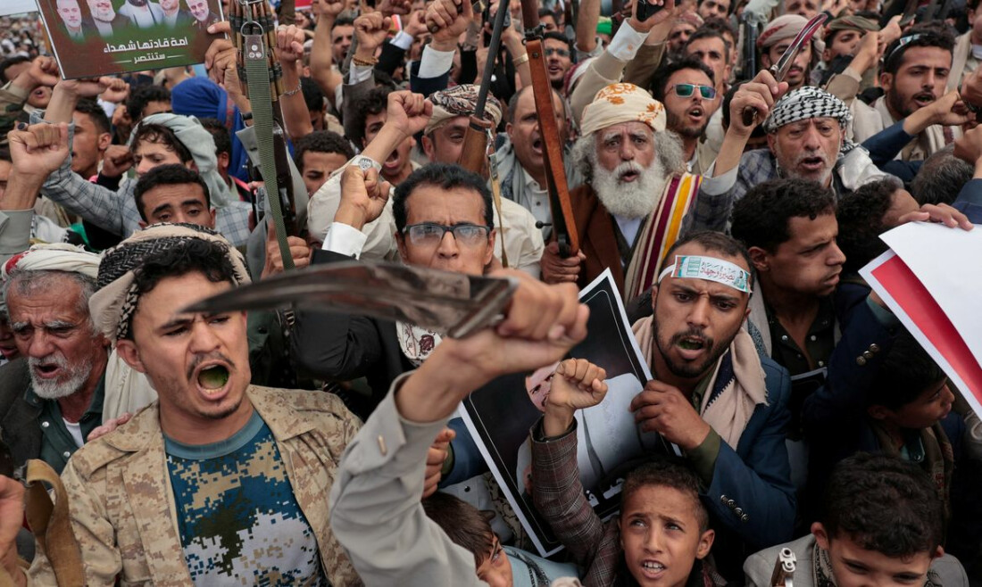Houthis fecham estreito de Bab el-Mandeb em bloqueio à Arábia Saudita