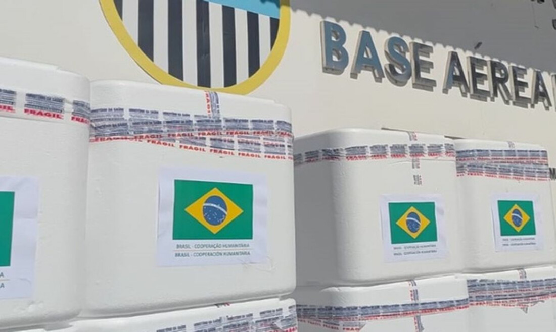 Brasil envia 690 mil doses de vacinas em ajuda à Venezuela