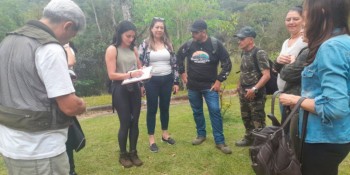 Educadores Ambientais desenvolvem atividade