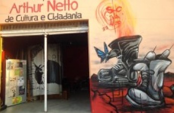 Discussão de políticas culturais no Galpão Arthur Netto