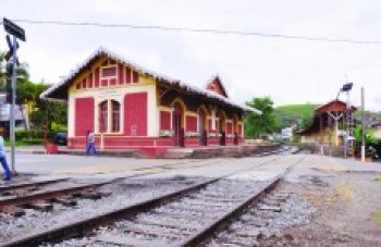 MRS adia interdição da passagem de nível em Guararema para reparos