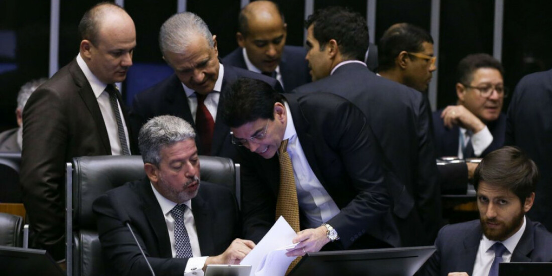 Câmara aprova texto-base do novo marco fiscal