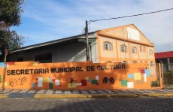 Mamoru assina a lei que cria Conselho e Fundo de Cultura