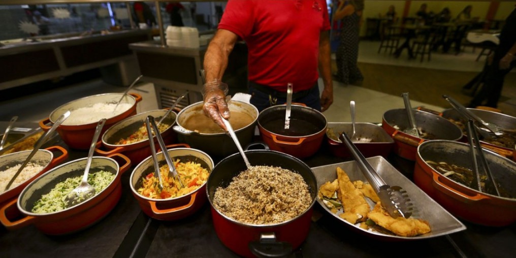 Presidente sanciona nova lei sobre auxílio-alimentação e teletrabalho