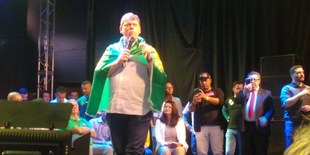 Tarcísio promete fundos para Santa Casa e reabertura do PS