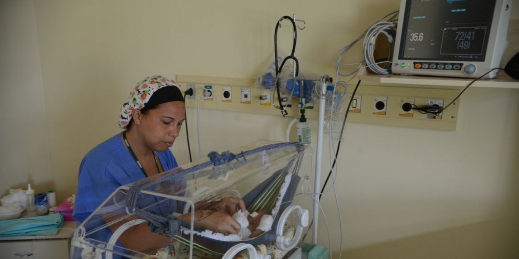Ministério da Saúde lança guia para médicos sobre gestantes e bebês