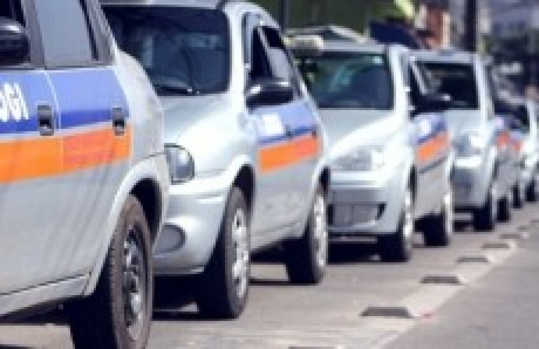 IPEM realiza verificação de taxímetro em Mogi