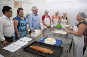 Marcos Borges anuncia novos investimentos para o Cras