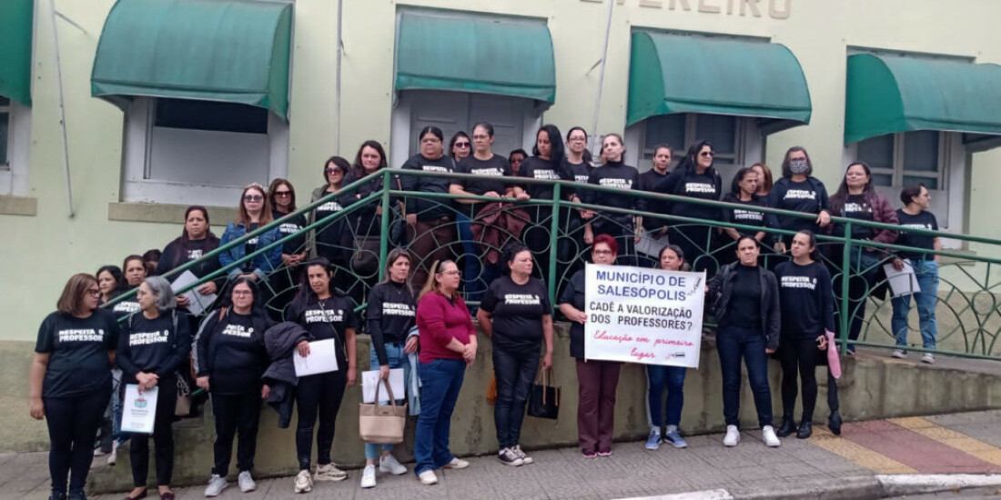Professores da rede municipal de Salesópolis reivindicam reajuste