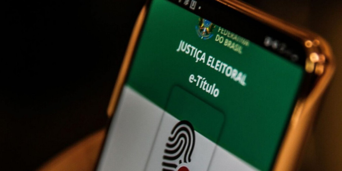 Ministro do TSE manda tirar do ar vídeo com fake news sobre e-Título