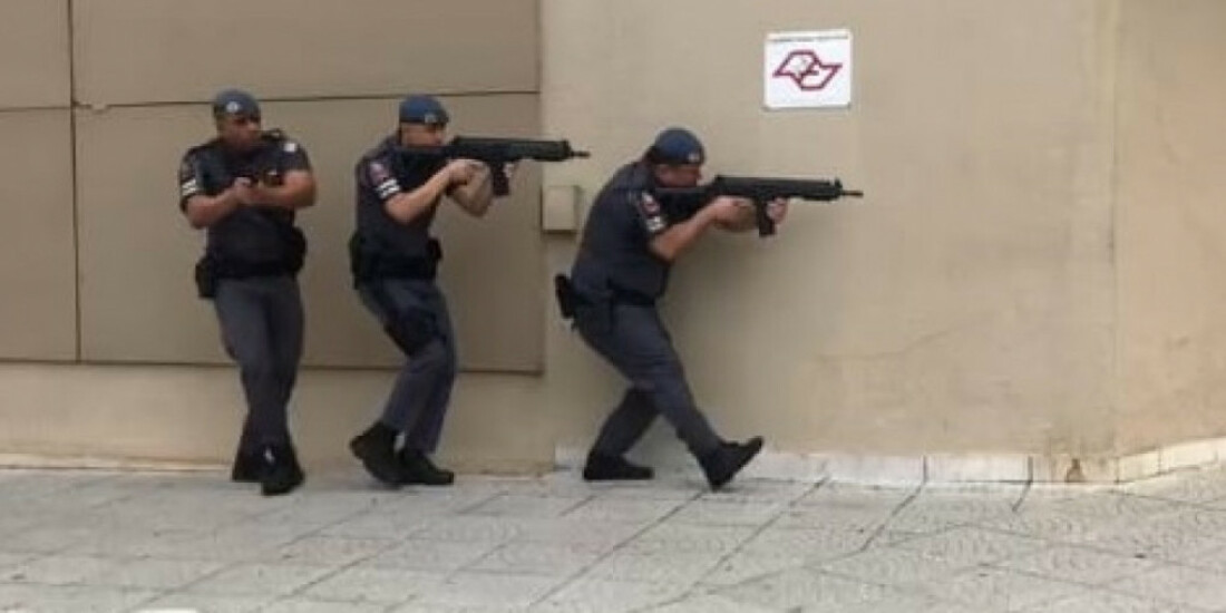 PM realiza treinamento contra ataques violentos