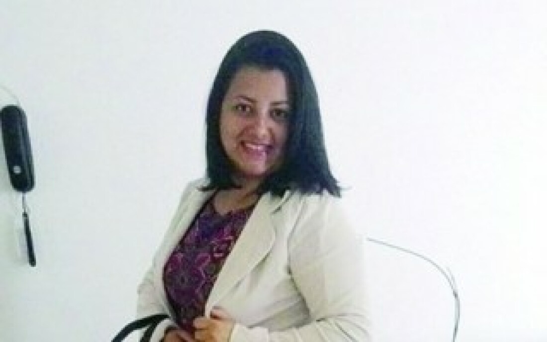 Mulher que foi queimada pelo ex-marido morre