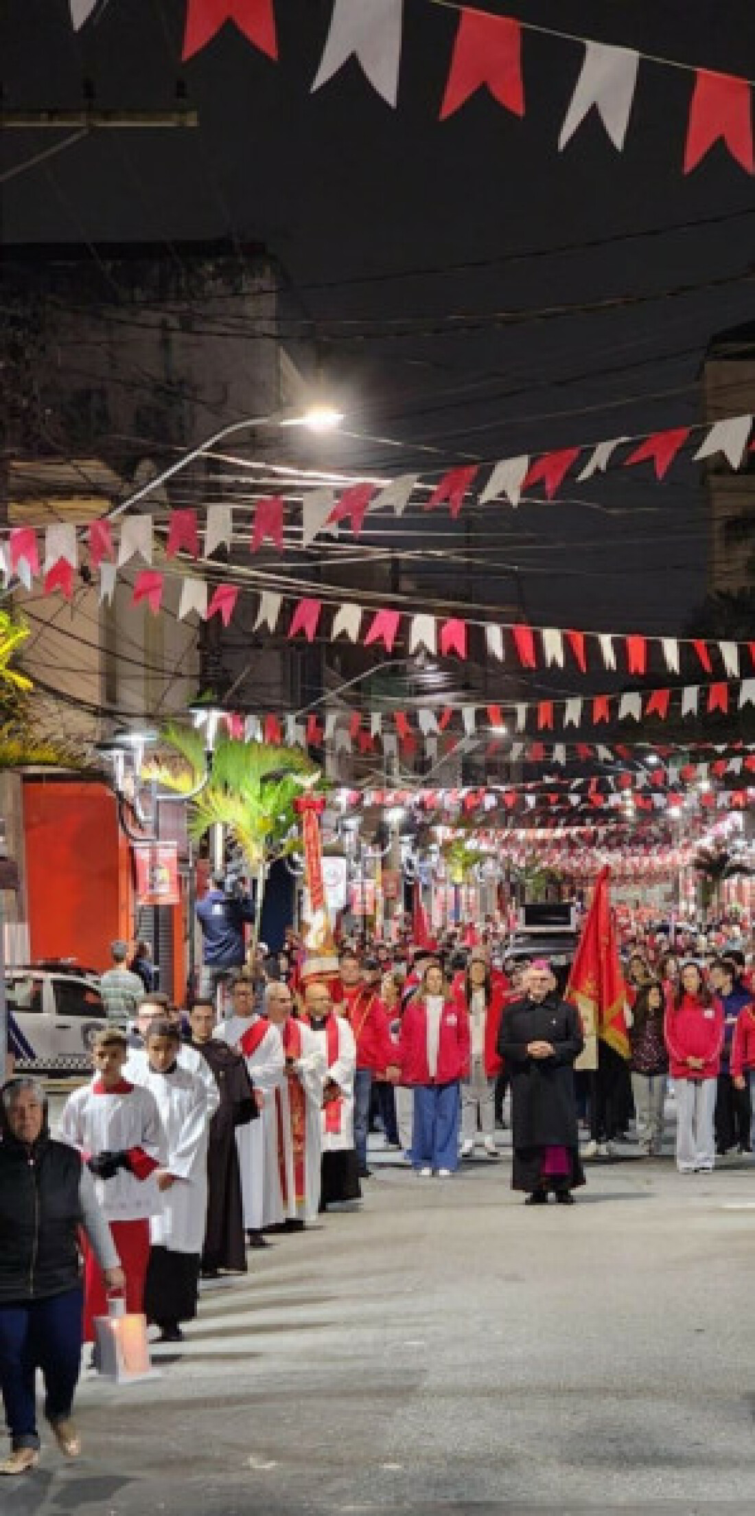 Alvorada reúne 4 mil fiéis na manhã deste sábado