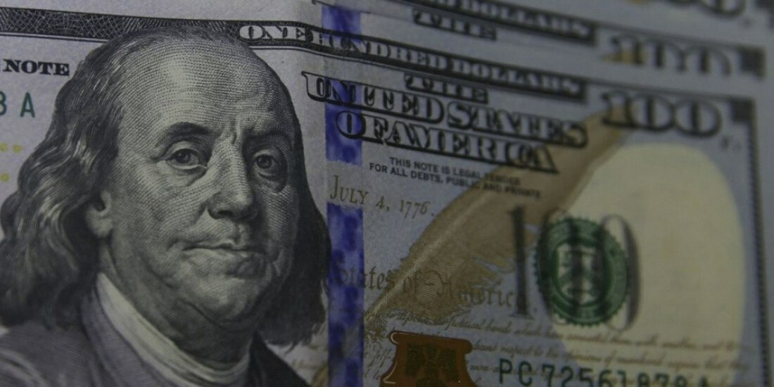 Dólar cai para R$ 5,09 e fecha no menor valor em uma semana