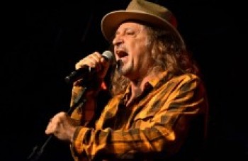 Alceu Valença se apresenta hoje na Caixa Cultural SP