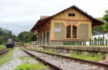 Diálogo Aberto na estação sabaúna