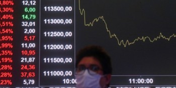 Bolsa cai mais de 2% com cenário externo desfavorável