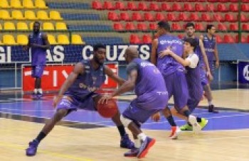 Mogi quer vencer para ficar entre os 4
