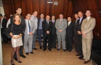 PM também presta homenagem ao MN