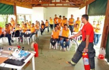 Defesa Civil capacita servidores