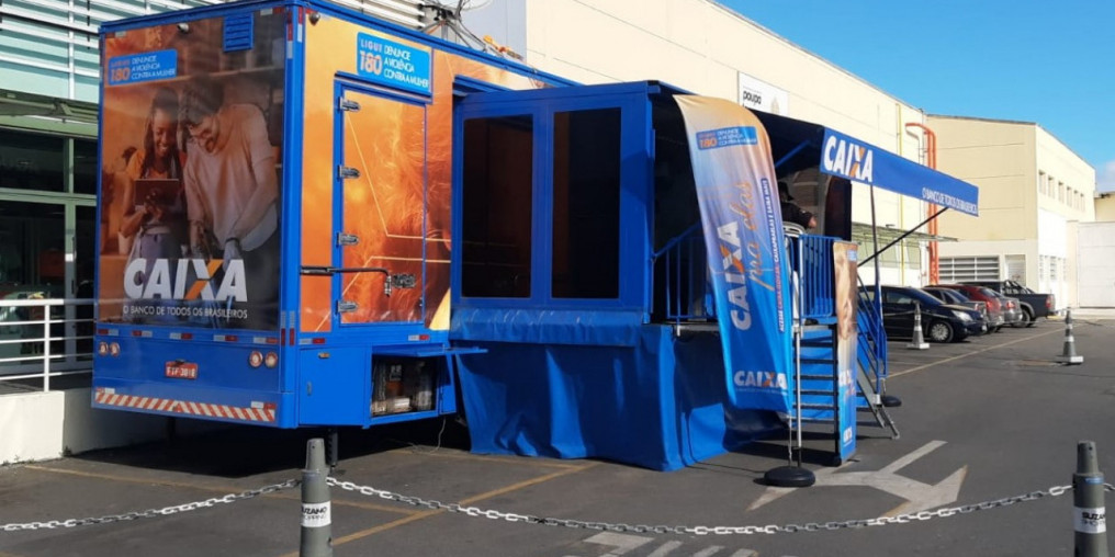 Suzano Shopping recebe caminhão com atendimento para mulheres