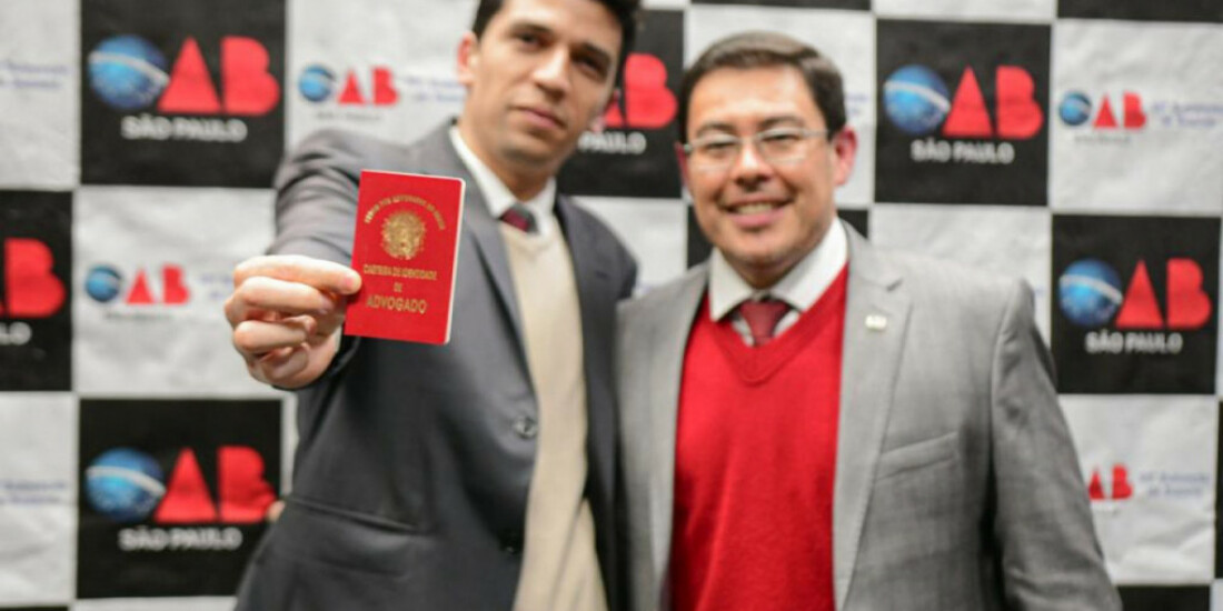 OAB realiza entrega de carteiras a 55 novos profissionais