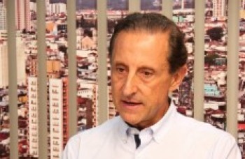 "Do jeito que está, não pode continuar, pois está tendo um alto custo para a nação brasileira", afirma Paulo Skaf