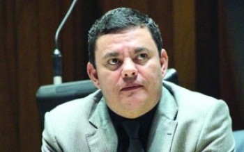 Vereadores criticam possível volta de eleição com cédulas