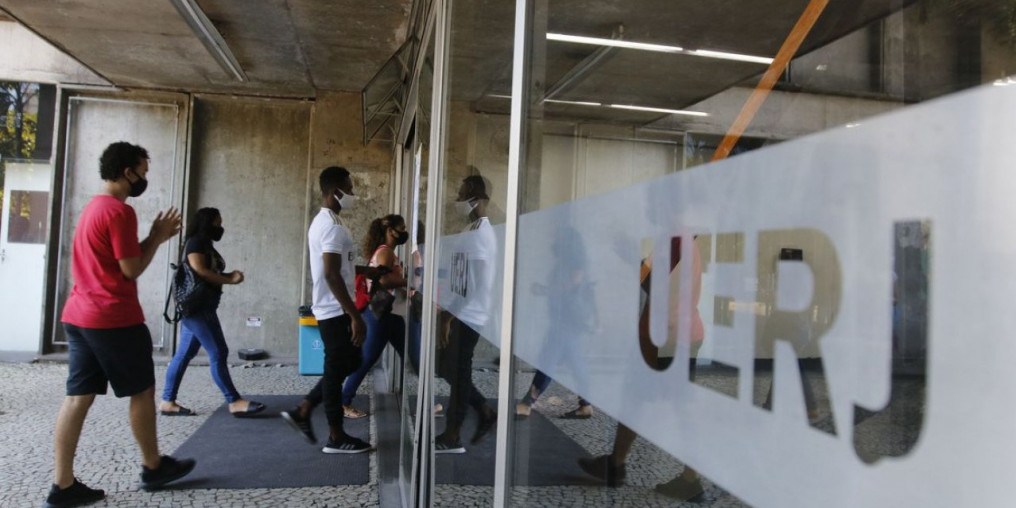 Polícia investiga caso de racismo na Uerj de São Gonçalo