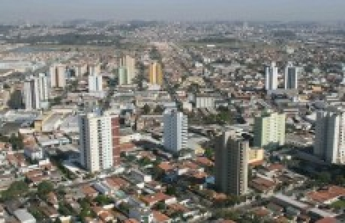 Suzano registra duas 'saidinhas' de banco na área central