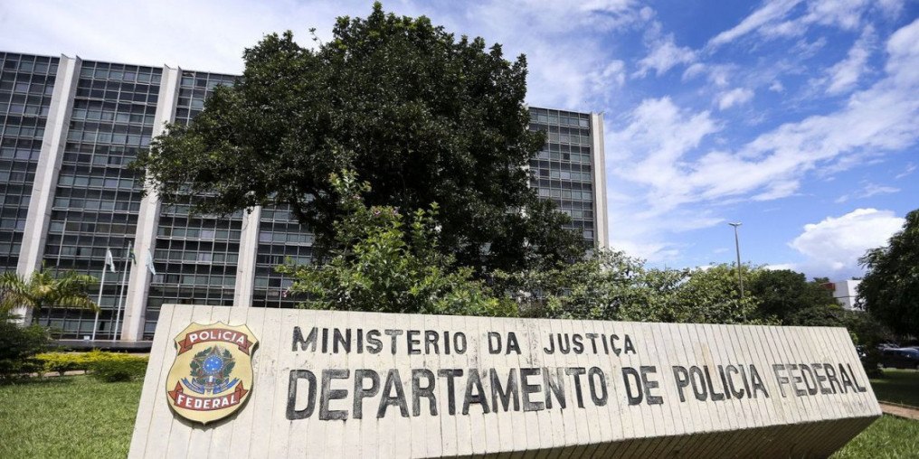 PF faz operação contra fraudes no auxílio emergencial no estado de SP