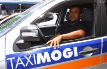 Taxistas comemoram isenção de ICMS até 2017