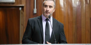 Vereadores de Mogi aprovam licença-paternidade de 20 dias