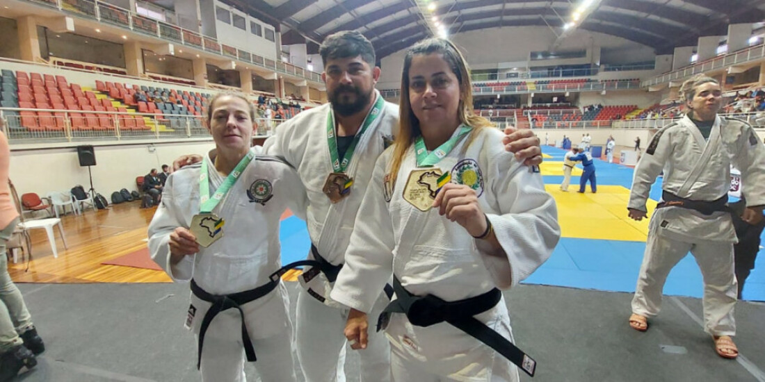 Suzanenses são campeãs no Campeonato Brasileiro de Judô