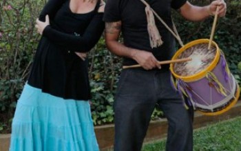 Cia. Duo Encantado apresenta "Virando Bicho"