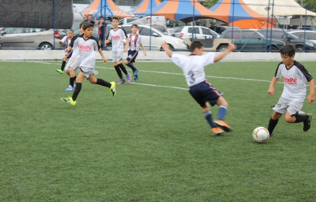 Copa Mizutavel de Futebol reúne cerca de 100 jovens
