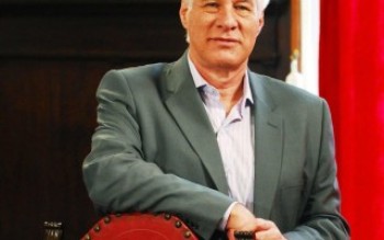 Globo adia volta de o "Chefe Secreto"