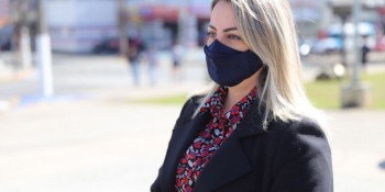 ‘Agosto Lilás’ destaca serviços de proteção à mulher