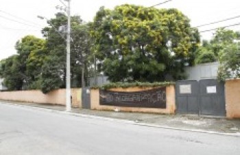 Escola de Poá permanece ocupada por estudantes