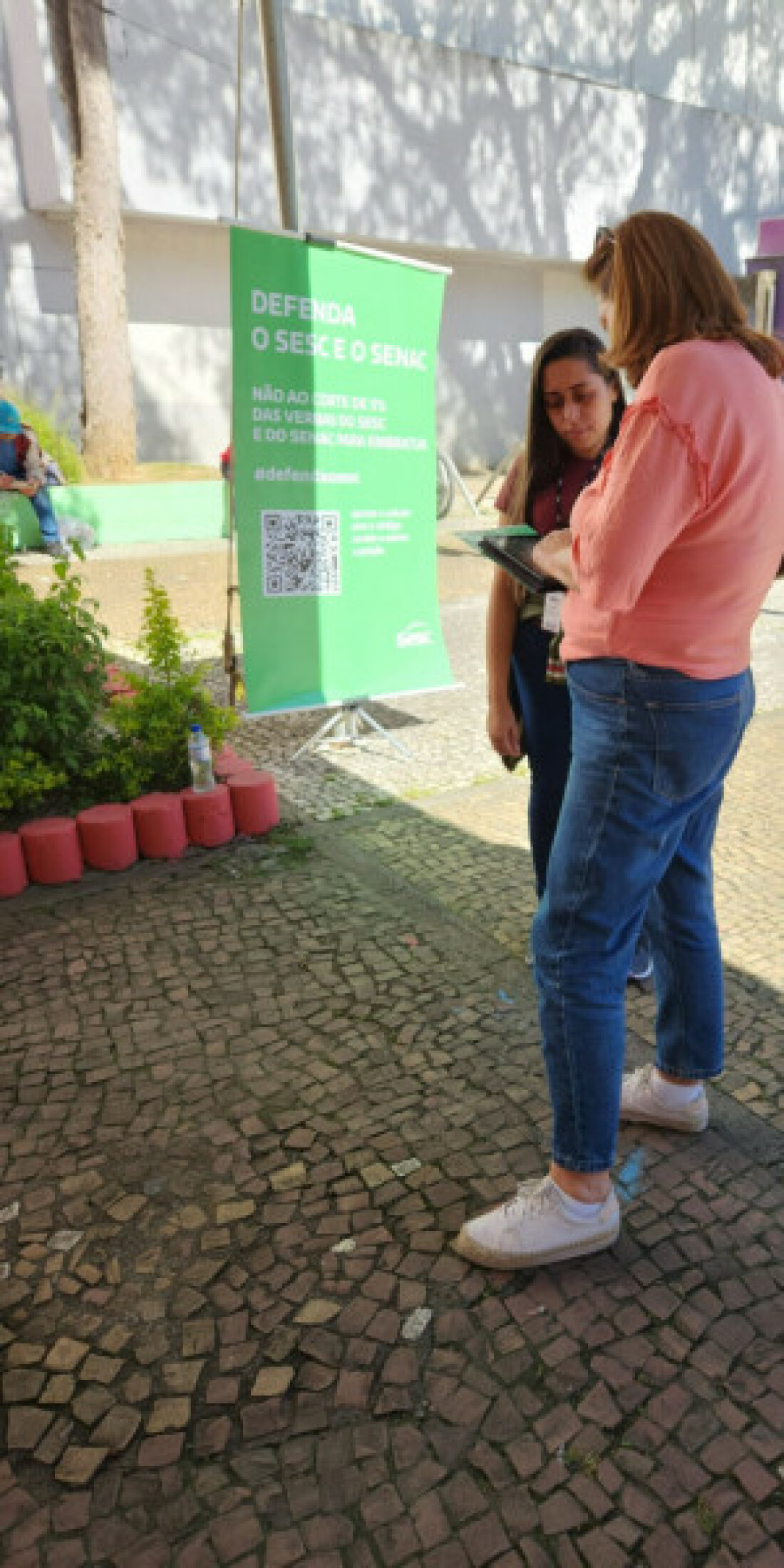 Petição defende manutenção de recursos para Sesc e Senac