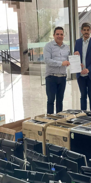 Prefeitura recebe doação de mais de 50 computadores