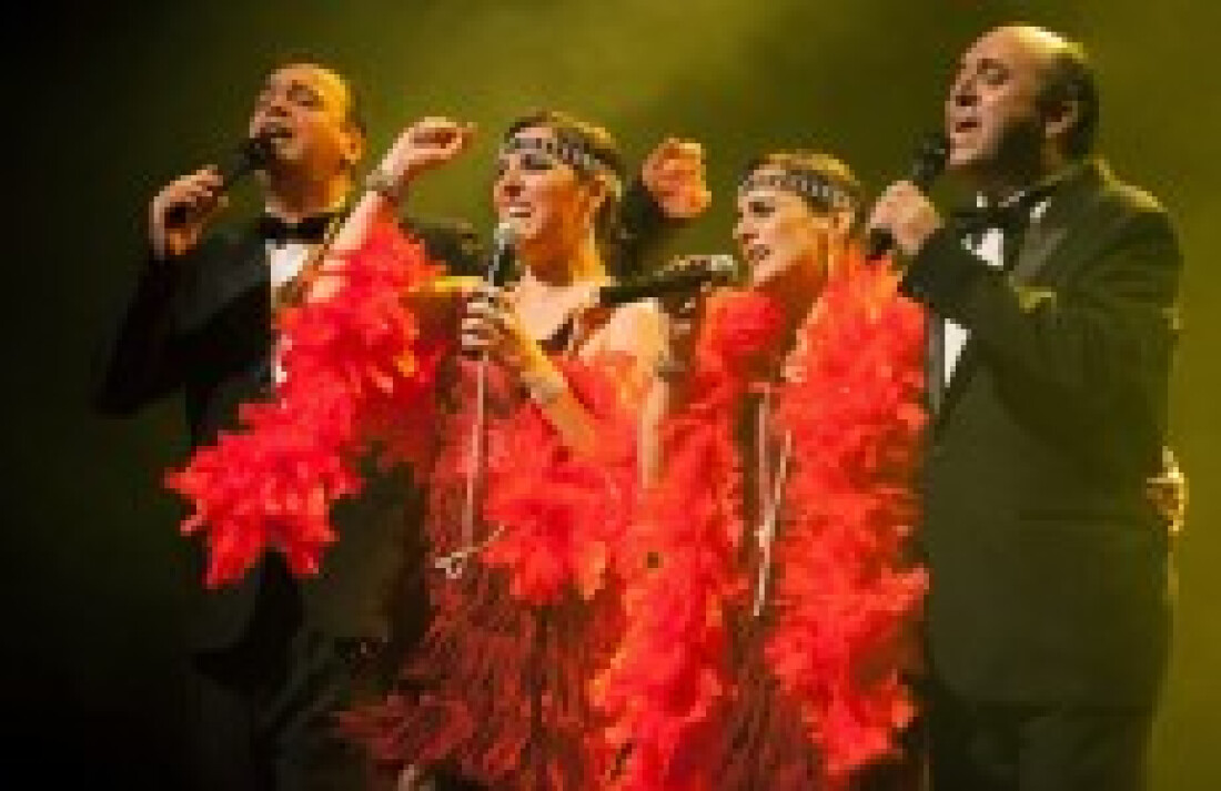 Trovadores Urbanos em "Música no Escuro"