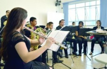 Banda de Arujá faz concerto na terça