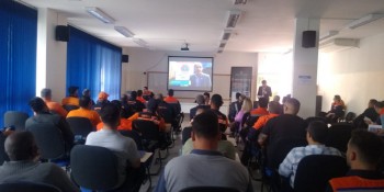 Coordenador da Defesa Civil se reúne com equipes locais