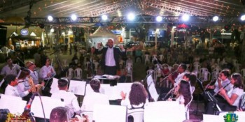 Bandas se apresentaram no feriado prolongado
